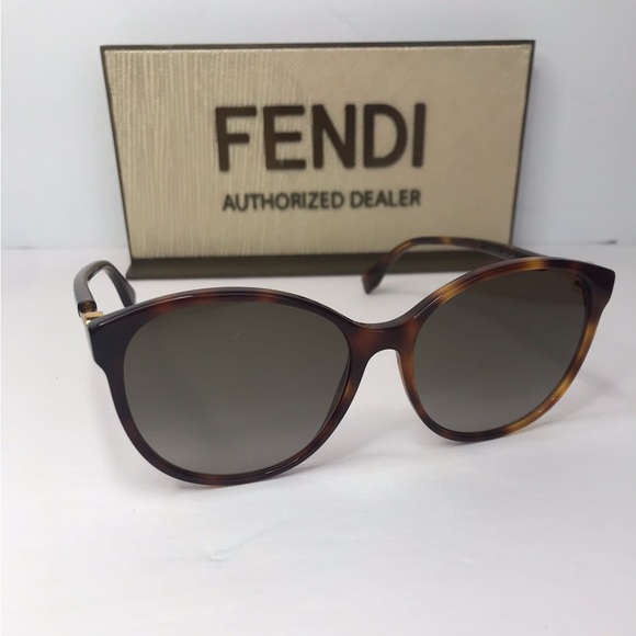 Authentic- Fendi FF 0412/S Sunglasses Dark Havana / Brown Gradient Women's - Picture 6 of 15